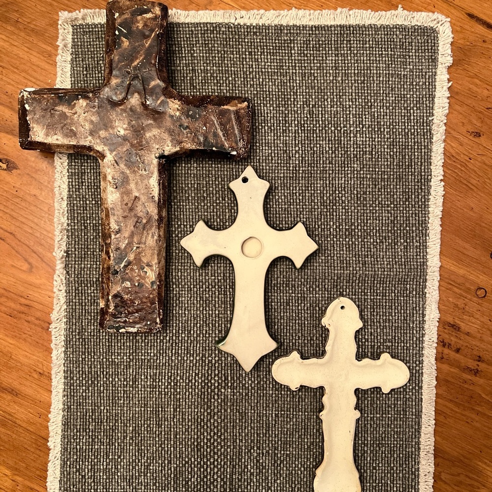 Bundle of 3 Crosses - Picture 3 of 15